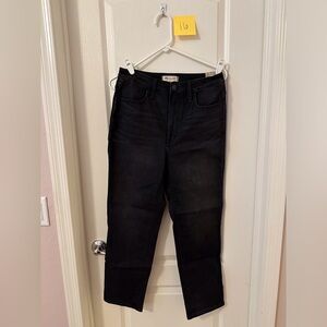 NWT Madewell Curvy High-Rise Slim Straight Jean